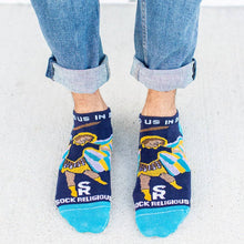 St. Michael No Show Socks: L/XL