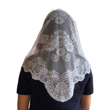 Veil ~ St. Catalina Thomas - White